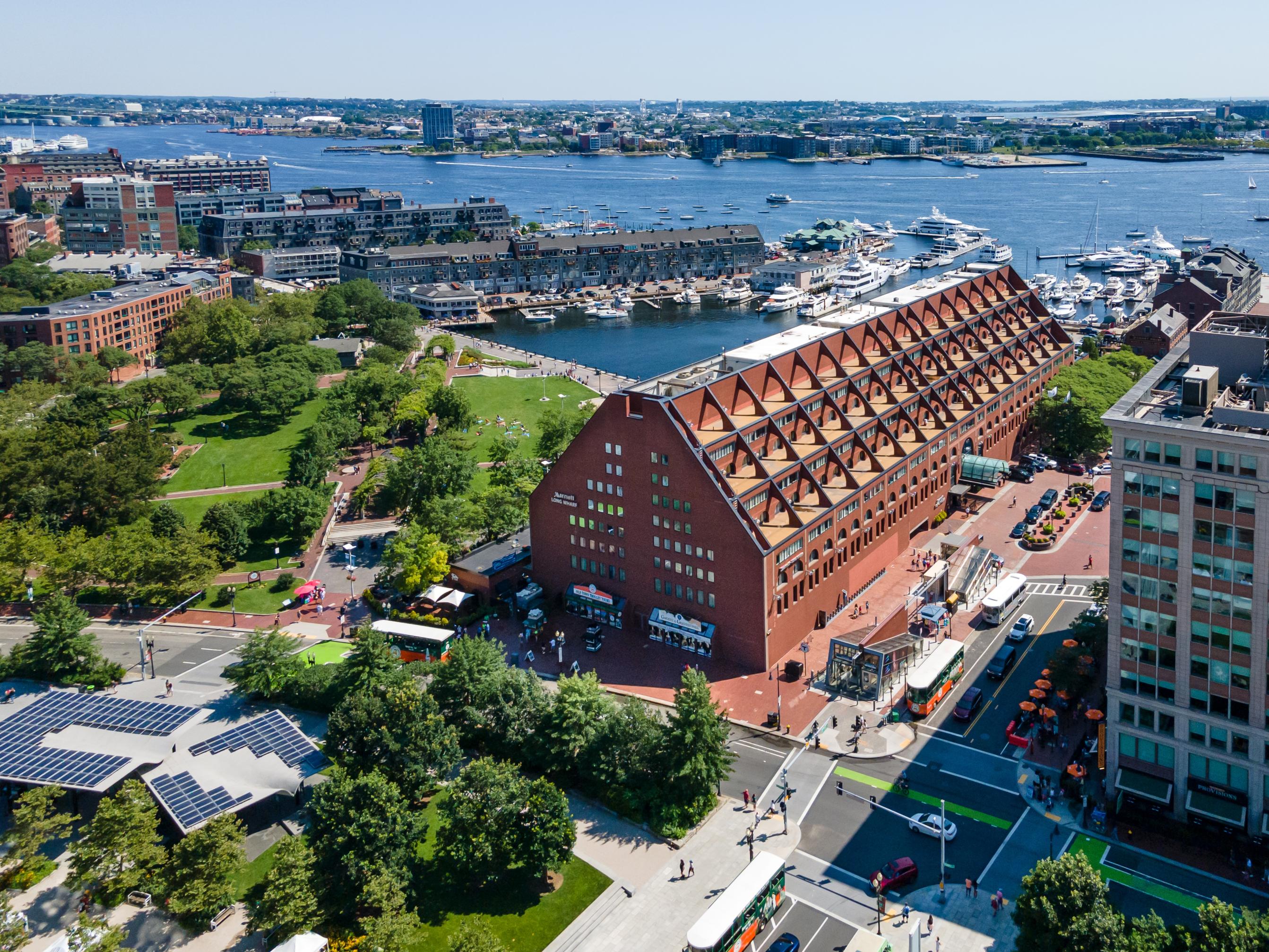 Boston Waterfront Hotel | Boston Marriott Long Wharf